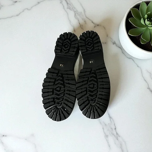 Steve Madden Lug Sole Loafers Size 7.5 White Croc Embossed Hardware Accents - Picture 6 of 9